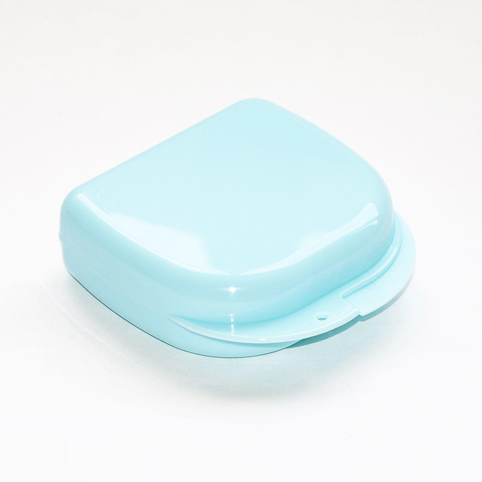 China Wholesale Colorful Plastic Tooth Box/ Dental Containers Various Colorful Orthodontic Dental Retainer Denture